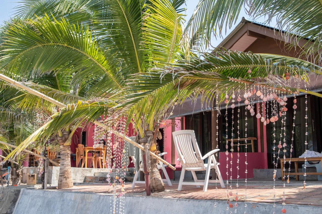 Oyo 797 Pink House Bungalow Koh Lanta Exterior foto